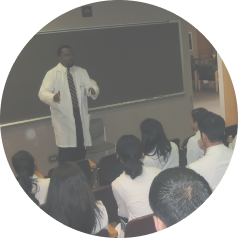 Students during a cardiology symposium lecture